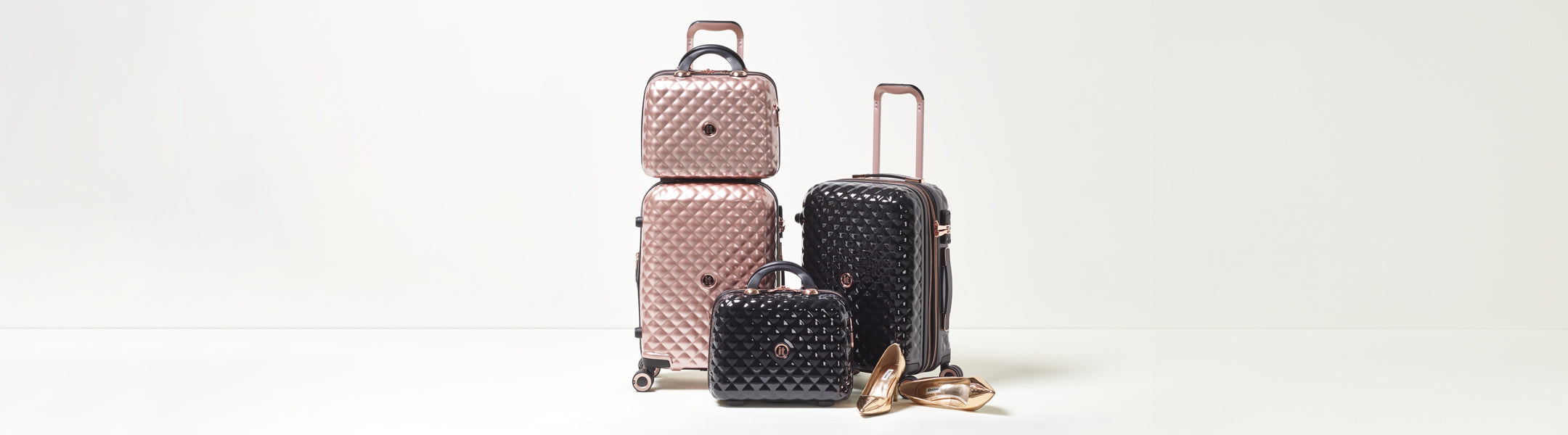 High Gloss & Shiny Suitcases